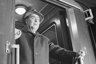 Státní dráhy za socialismu? Jak číšníci měnili opilé turisty na tuzexové bony